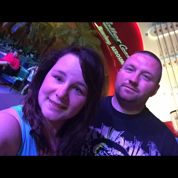 Bethany Codalata - Poshmark Profile Picture of Bethany Codalata (@bcodalata) on Poshmark