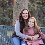 Profile Picture of Amber Gleaves (@fulltimemomlife) on Instagram