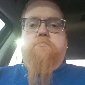 Profile Picture of Mike DeMoss (@TwitchyDiamond2) on Twitter