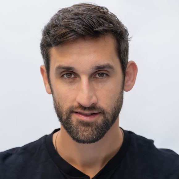 Robbie Wittstadt - Poshmark Profile Picture of Robbie Wittstadt (@rwittstadt) on Poshmark