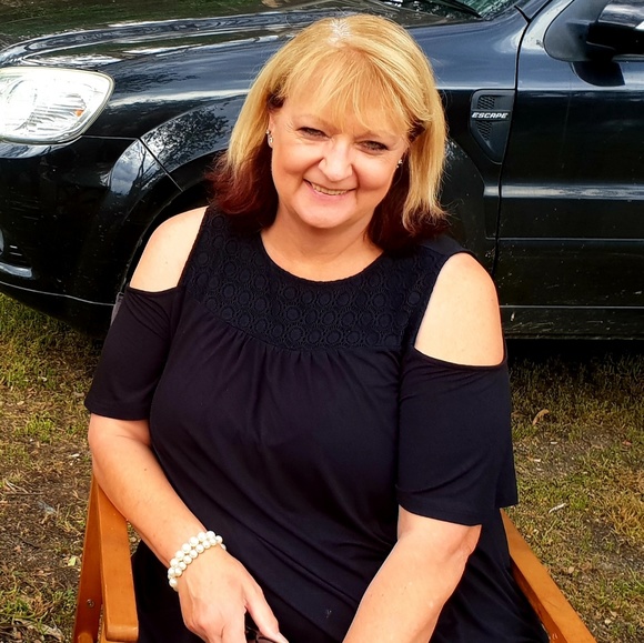 Profile Picture of Ms margot Pratt (@magjoy54) on Poshmark