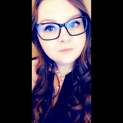 Profile Picture of Rene Comstock (@its_nae88) on Twitter