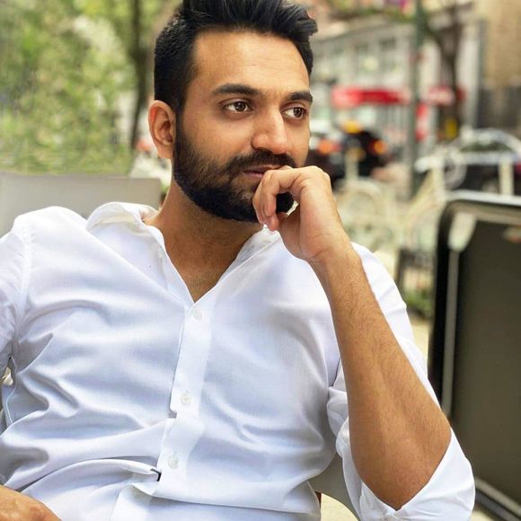 Profile Picture of Sudarshan Ramarajan (@suddu_007) on Poshmark