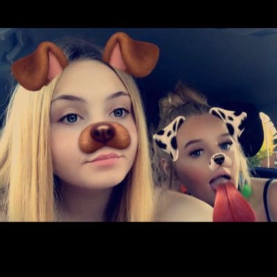 Profile Picture of Libby Winter (@libbywinter19) on Twitter