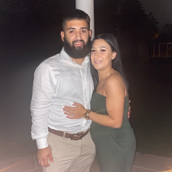 Profile Picture of Amanda Davidson (@janunez3) on Poshmark