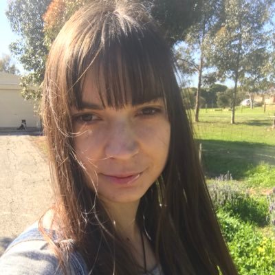 Profile Picture of Kirsty Dummin (@KirstyDummin) on Twitter