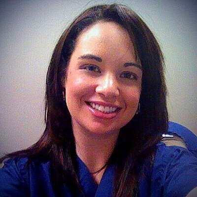 Profile Picture of Lindsey Rachel Leach (@MissEnchanted) on Twitter