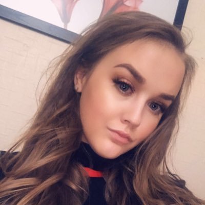 Profile Picture of Dan (@bowes_danielle) on Twitter