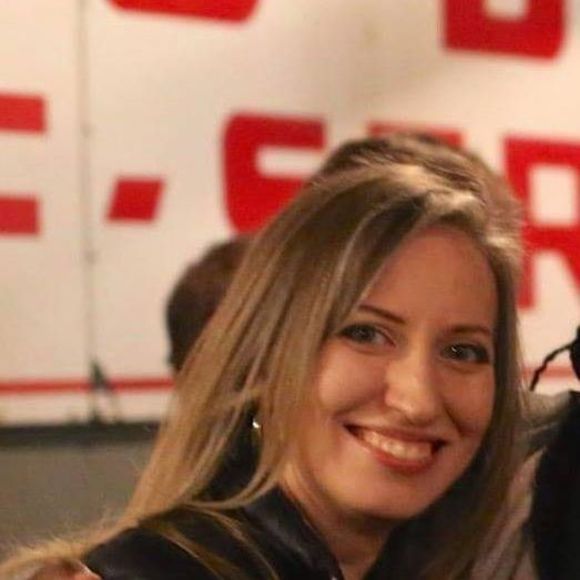 Profile Picture of Angela Masching (@lemondrops22) on Poshmark