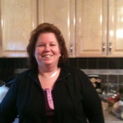 Profile Picture of Joann (@joann_low) on Twitter