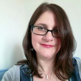 Profile Picture of Rebecca Goldthorpe (@Soaring_skylark_arts) on Pinterest
