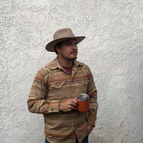 Profile Picture of Tim Topper (@rockytopper) on Poshmark