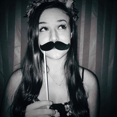 Profile Picture of Amanda Scott (@mandascott13) on Twitter