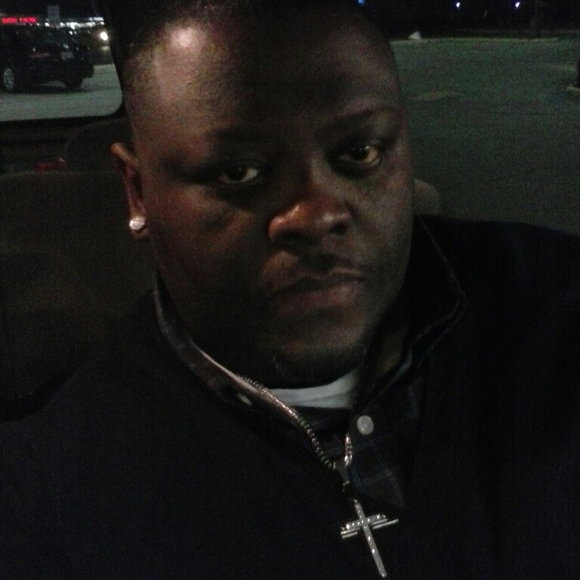 Profile Picture of Cory Douglas (@1corydouglas318) on Poshmark