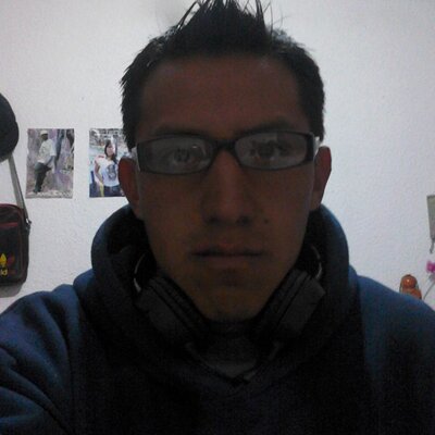 Profile Picture of Jon Macedo (@JonHombredeOro) on Twitter