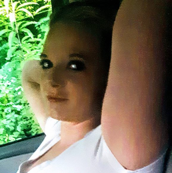 Tabitha Caudill - Poshmark Profile Picture of Tabitha Caudill (@tabitha_caudill) on Poshmark