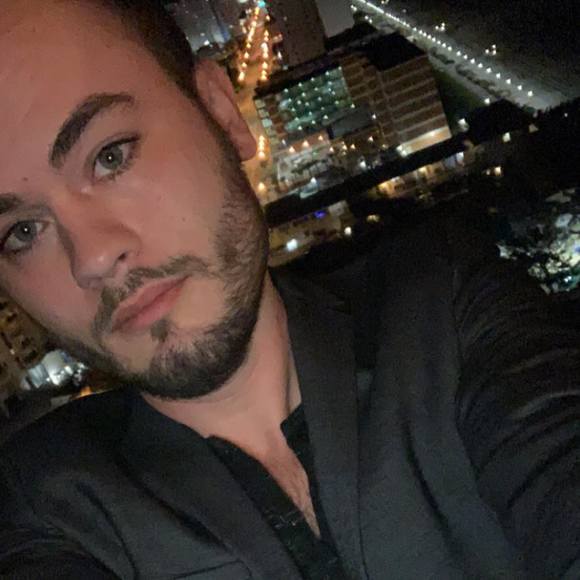 Profile Picture of Justin Rick (@jrick09400) on Poshmark