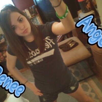 Profile Picture of Taylor Koehler (@AngelReneeBaby) on Twitter