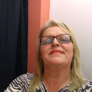 Profile Picture of Vera Lucia Azevedoon Twitter