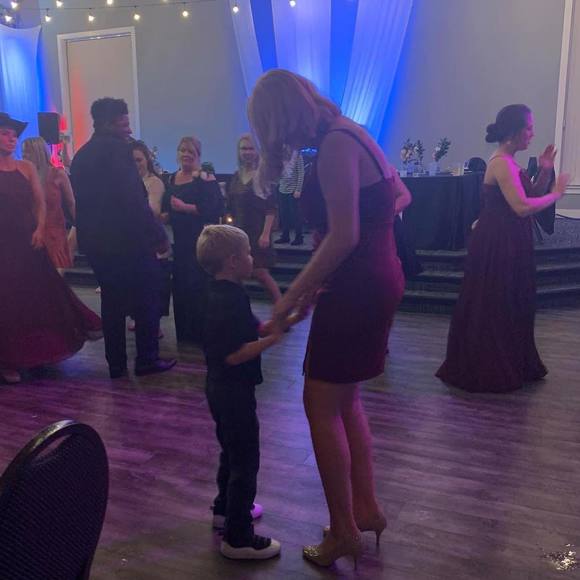 Profile Picture of Kylee Secrist (@ksecrist18) on Poshmark