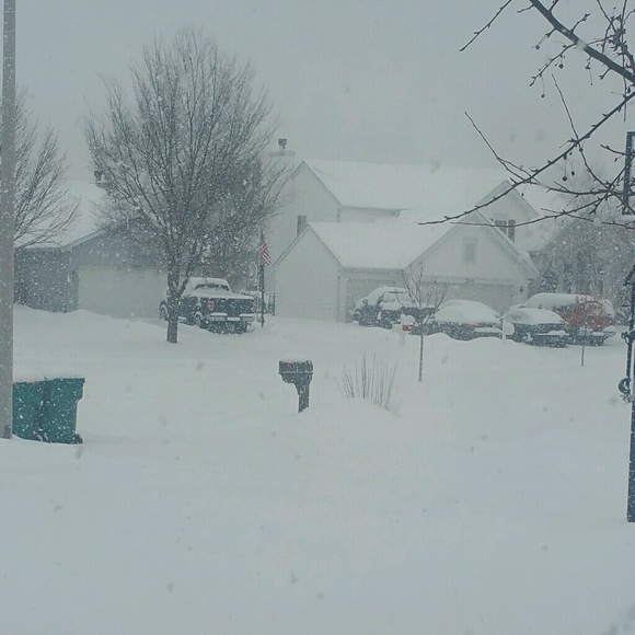 Profile Picture of James Town (@jamestowndr) on Poshmark