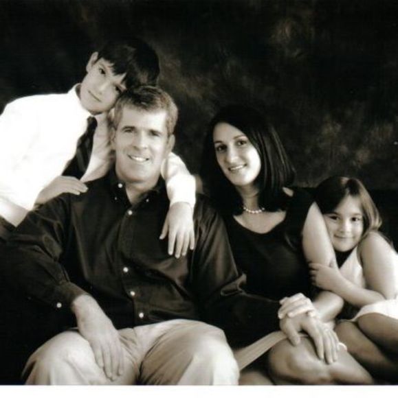 Profile Picture of Vicki Lyall (@vlyall) on Poshmark