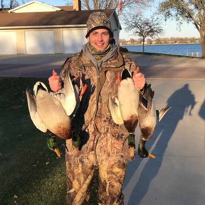 Profile Picture of Andrew Larson (@31Larson) on Twitter