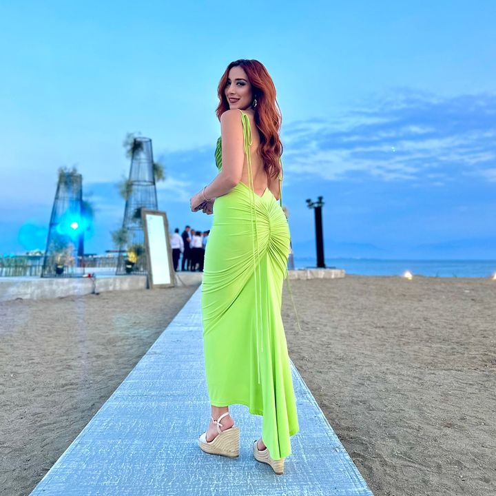 Profile Picture of Alejandra Zaragoza (@alezaragooza) on Tiktok