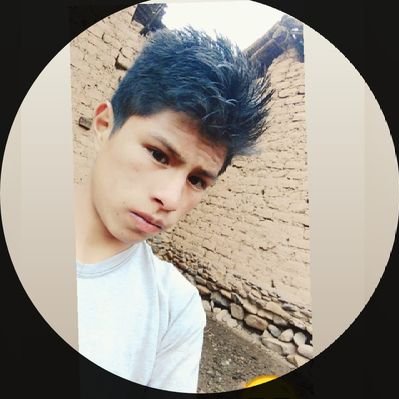 Profile Picture of Alexander Morí (@AlexanderMor19) on Twitter