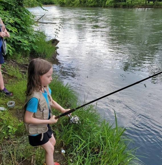 Profile Picture of Lisa Wilt (@lwilt1022) on Poshmark