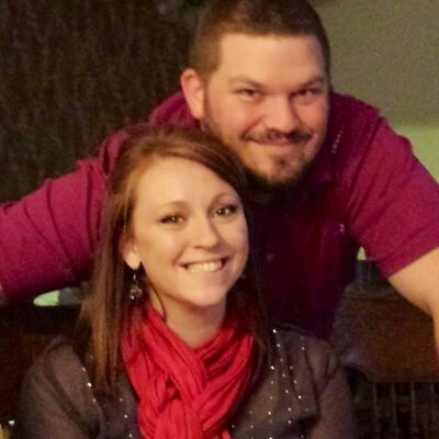 Profile Picture of Natalie Holcomb (@njholcomb) on Twitter