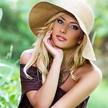 Profile Picture of Tamara Weisberg (@WeisTam) on Twitter