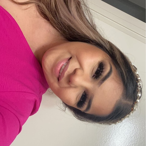 Profile Picture of Ruby Galindo (@galindoruby) on Poshmark
