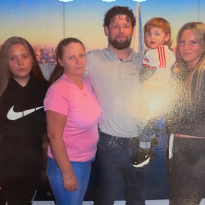 Profile Picture of Lisa (@lisas_account1) on Tiktok