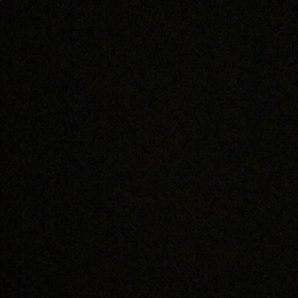 Profile Picture of Amanda Zurawski (@amandaz_17) on Poshmark