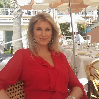 Profile Picture of Lisa Taylor (@WolfLisaTaylor) on Twitter