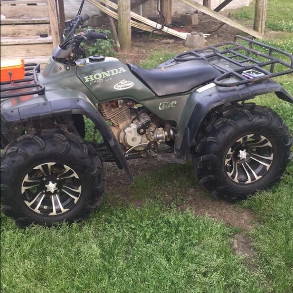 Profile Picture of Colby Perdue (@colbyperdue) on Poshmark