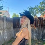 Profile Picture of ☆ HALLE BLANKENSHIP ☆ (@halleblankenship) on Instagram