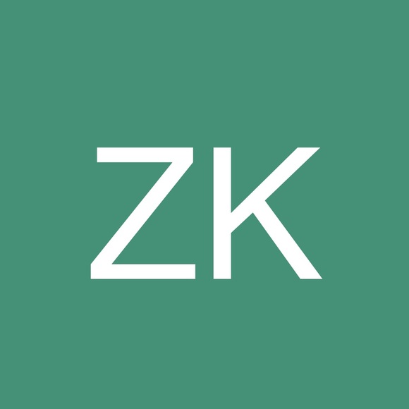 Profile Picture of Zamira Kotan (@laneyrosie23) on Poshmark