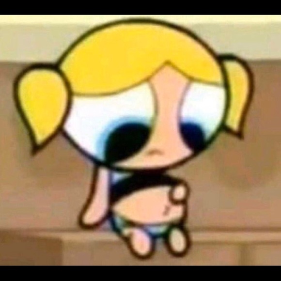 Profile Picture of Ana Bracamonte (@anaxvi) on Poshmark