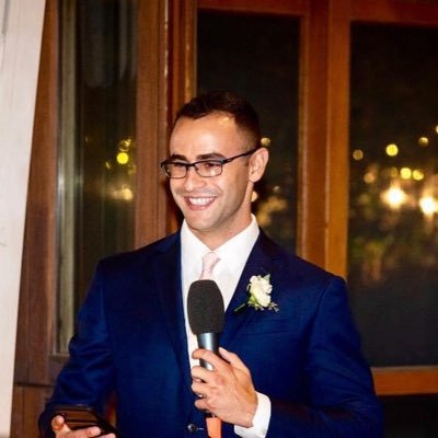 Profile Picture of Nathan Schoen (@MrSchoenTell) on Twitter