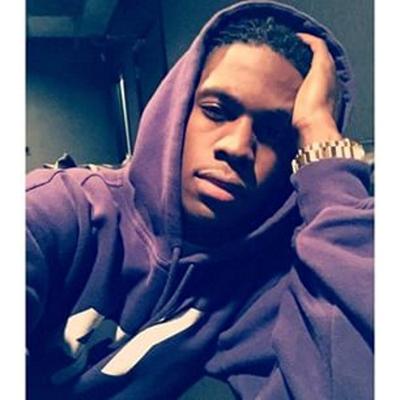 Profile Picture of Shawn (@shawn47travis) on Twitter