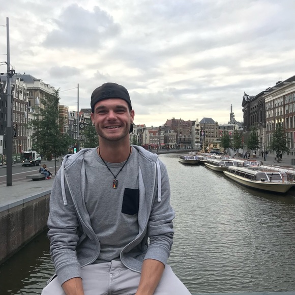 Profile Picture of Lukasz Schacker (@trepczyk) on Poshmark