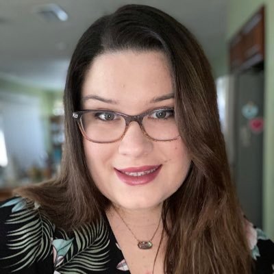 Profile Picture of Kerianne Canetti (@MissCanetti) on Twitter