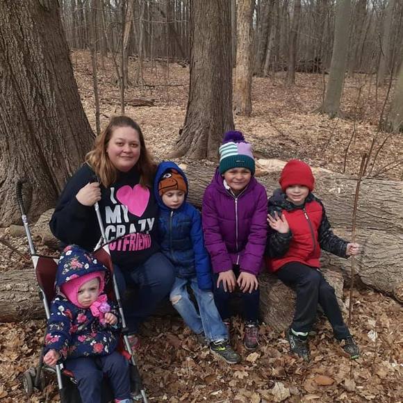 Amy Pankiewicz - Poshmark Profile Picture of Amy Pankiewicz (@amypankiewicz) on Poshmark