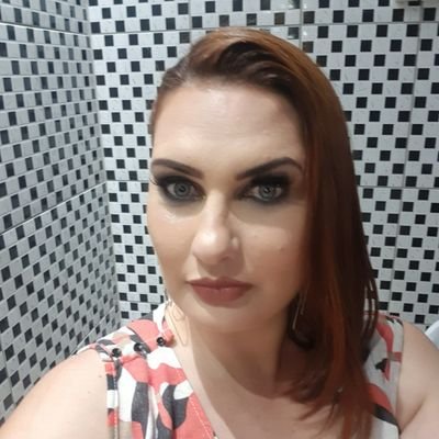 Profile Picture of Ana Paula Girardi (@AnaGirard1) on Twitter