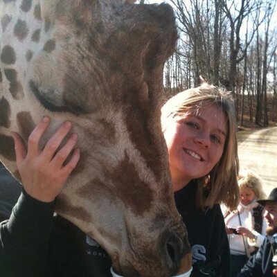 Profile Picture of Nancy Hanna (@NanC11987) on Twitter