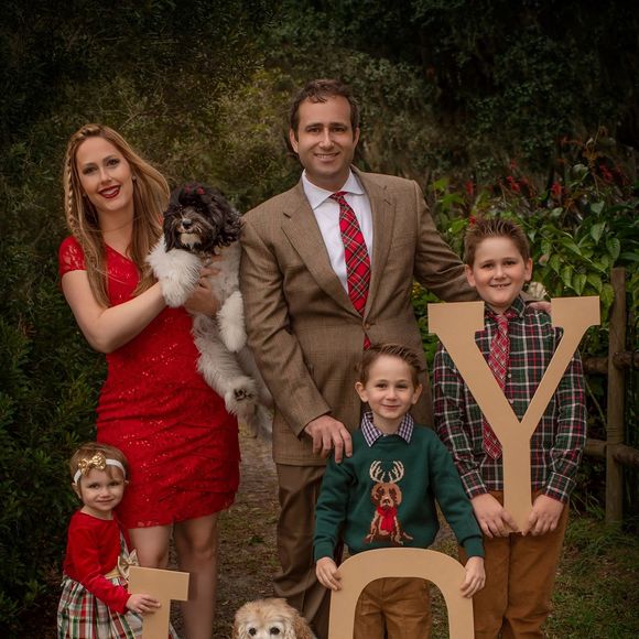 Profile Picture of Corey Cohen (@corey_cohen) on Poshmark