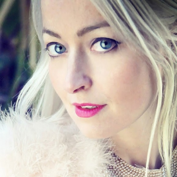 Profile Picture of Tina Poppy (@violetville) on Poshmark