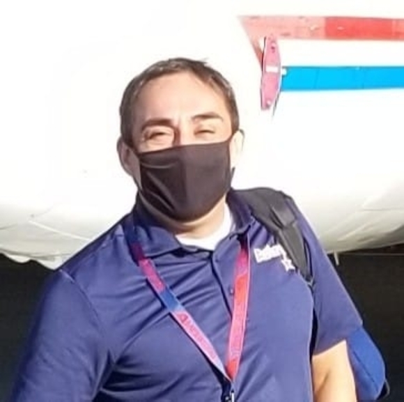 Profile Picture of Juan Aillon (@juanaillon) on Poshmark